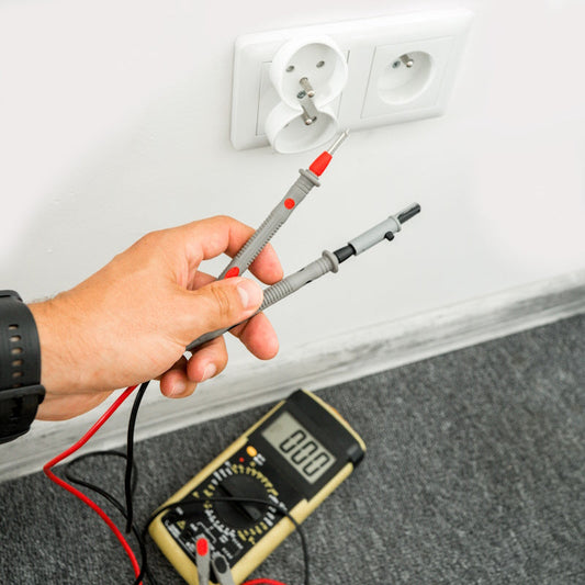 Do you have grounding in your socket? See how to check it!!